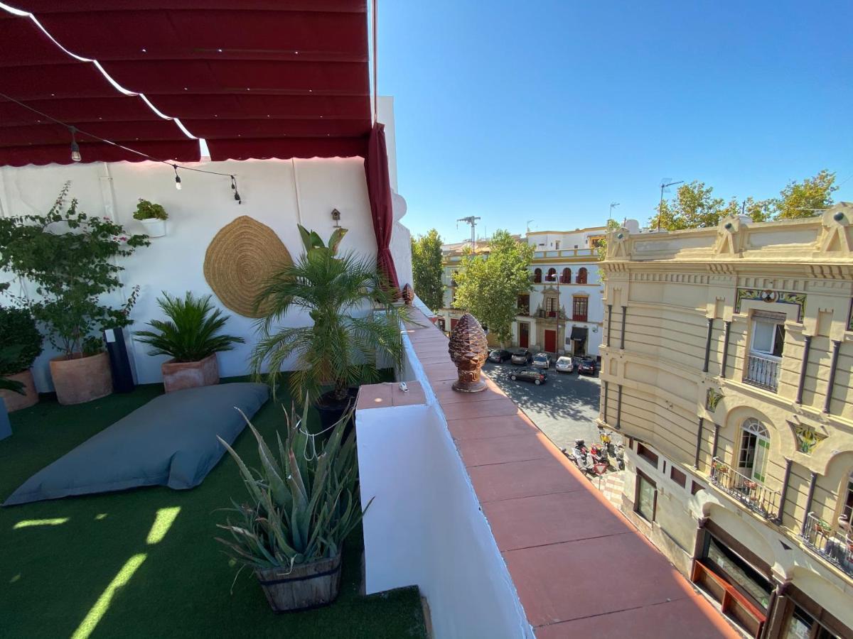 Atico Suite Con Terraza Totalmente Privada En Pleno Centro Historico De Sevilla Exterior photo